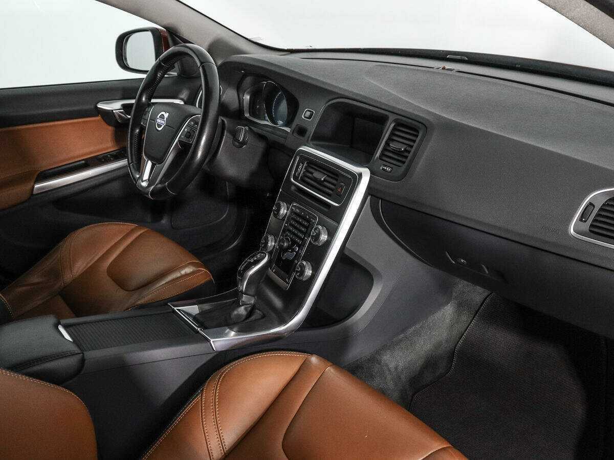 Volvo S60, 2014 Фото №11