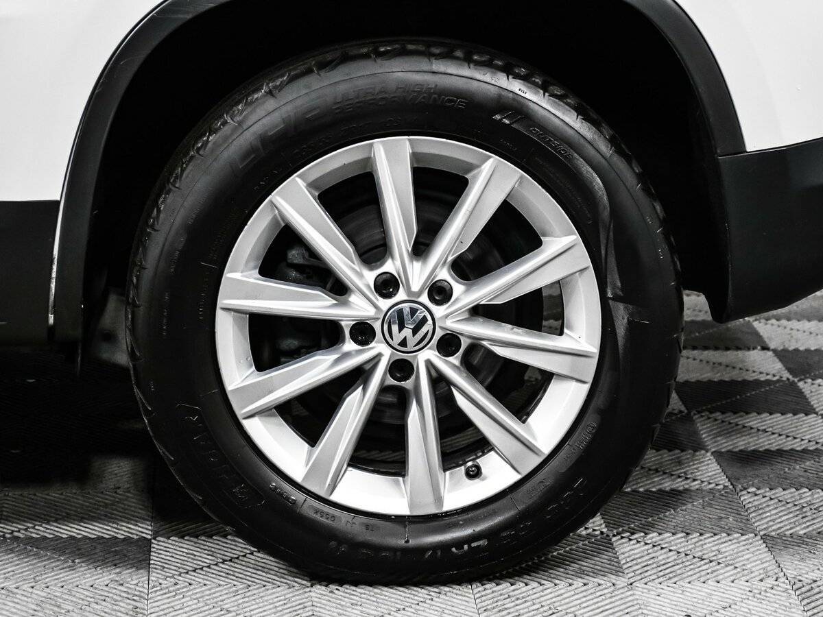 Volkswagen Tiguan, 2012 Фото №14