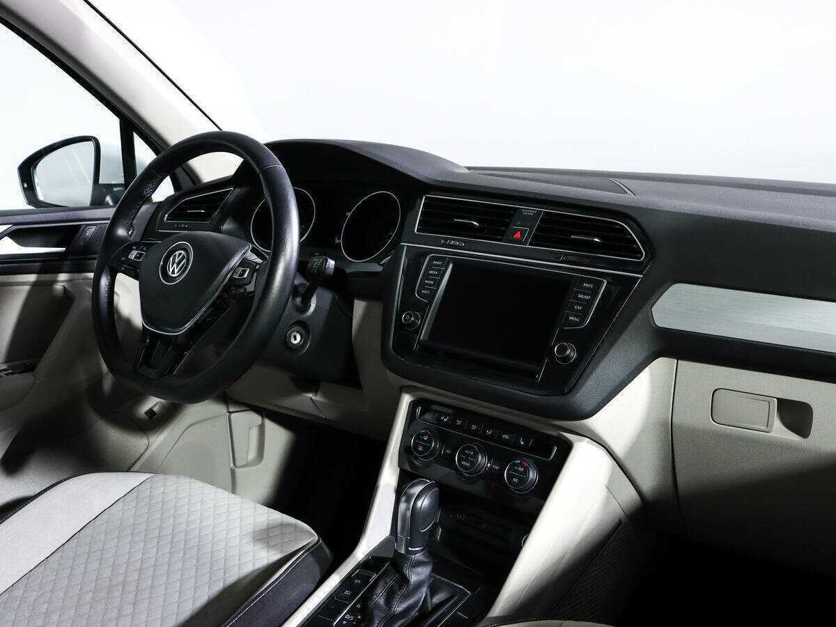 Volkswagen Tiguan, 2017 Фото №7