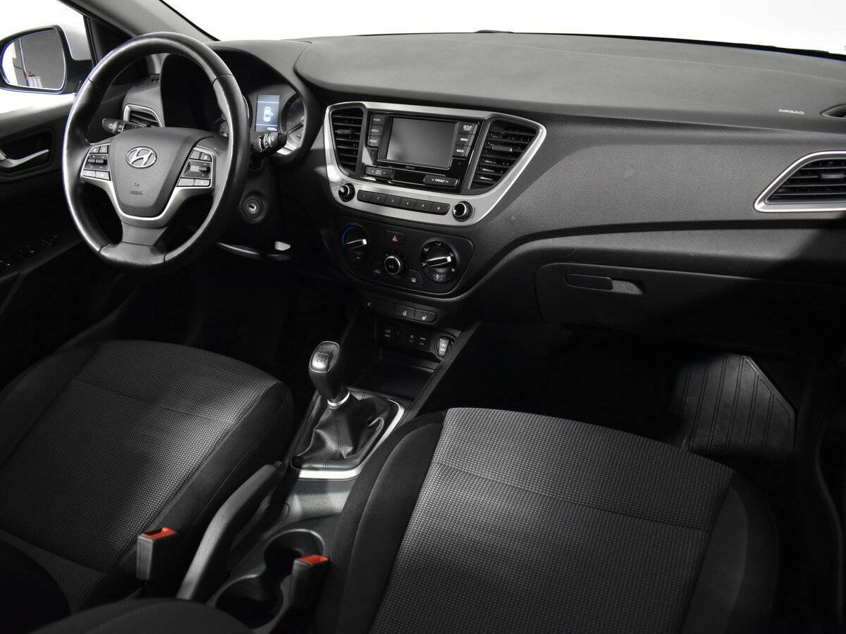 Hyundai Solaris, 2017 Фото №10