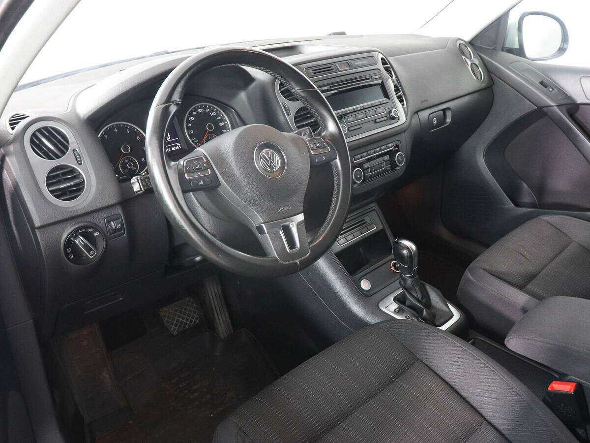Volkswagen Tiguan, 2012 Фото №9