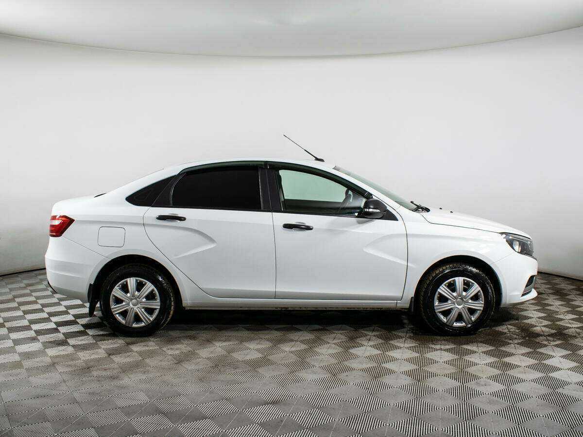 Lada (ВАЗ) Vesta, 2021 Фото №4