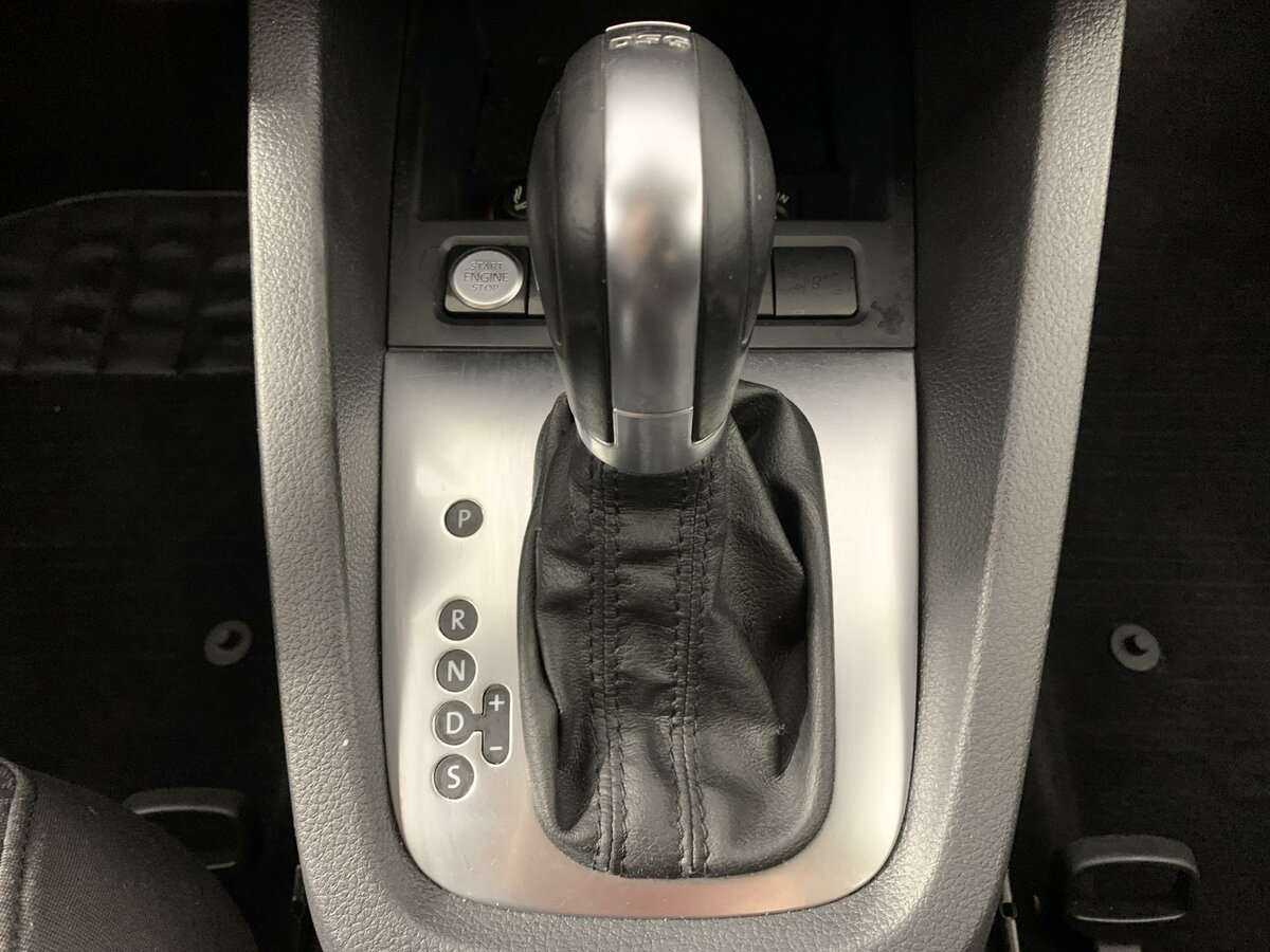 Volkswagen Jetta, 2013 Фото №19