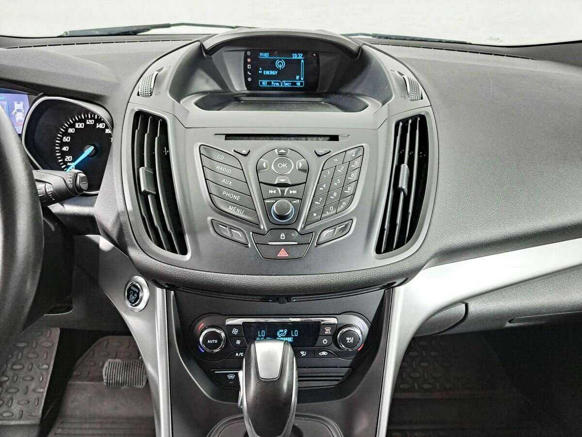 Ford Kuga, 2015 Фото №13