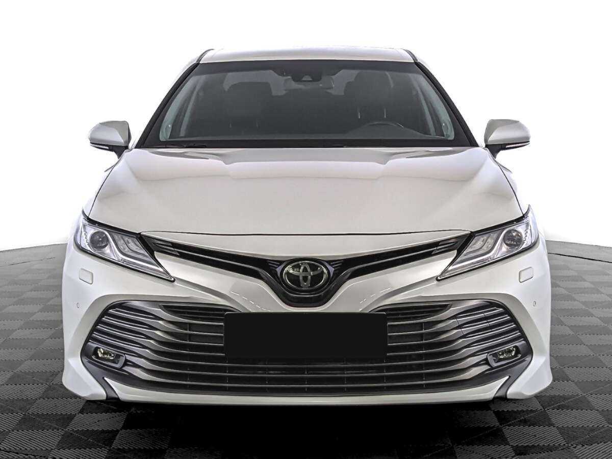 Toyota Camry, 2019 Фото №2