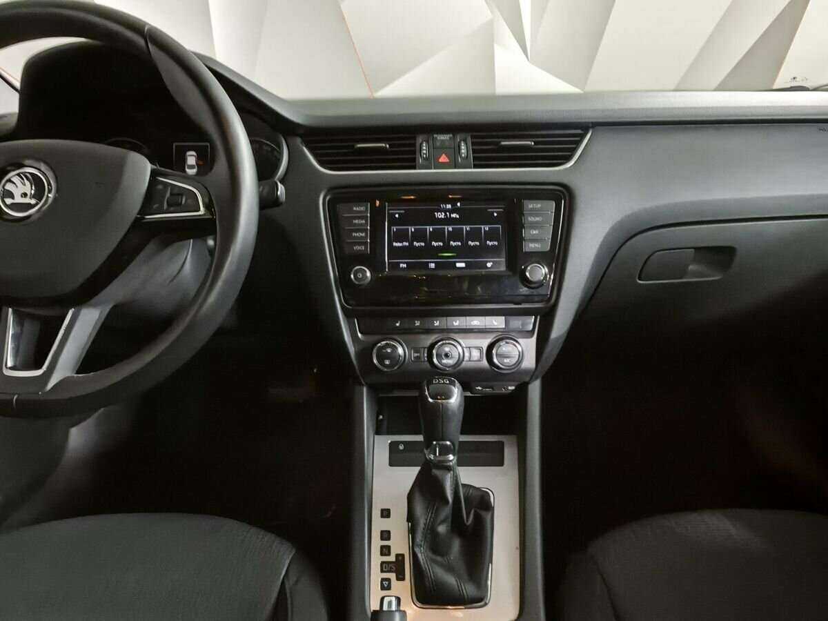 Skoda Octavia, 2017 Фото №11