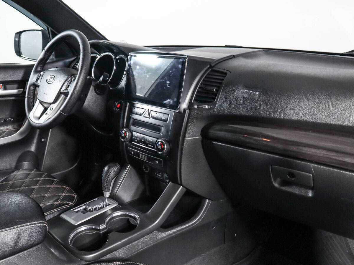 Kia Sorento, 2012 Фото №8