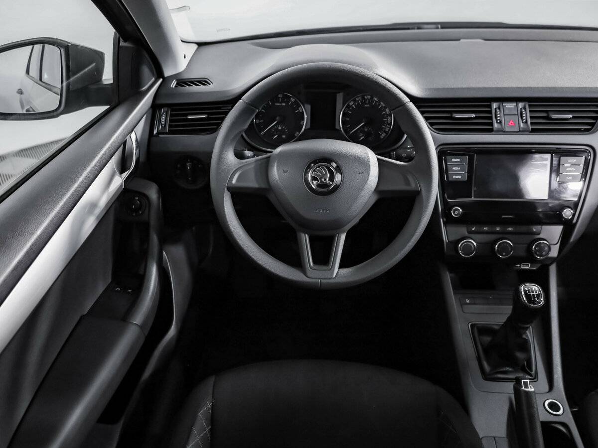 Skoda Octavia III (A7) Рестайлинг, 2018 Фото №8