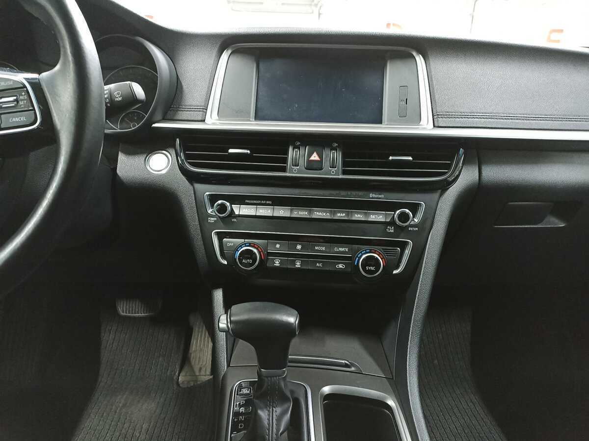 Kia K5, 2019 Фото №15