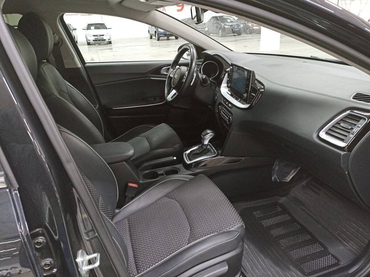 Kia Ceed, 2021 Фото №11