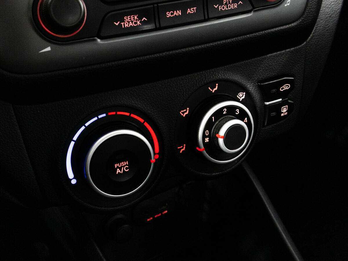 Kia Rio, 2014 Фото №15