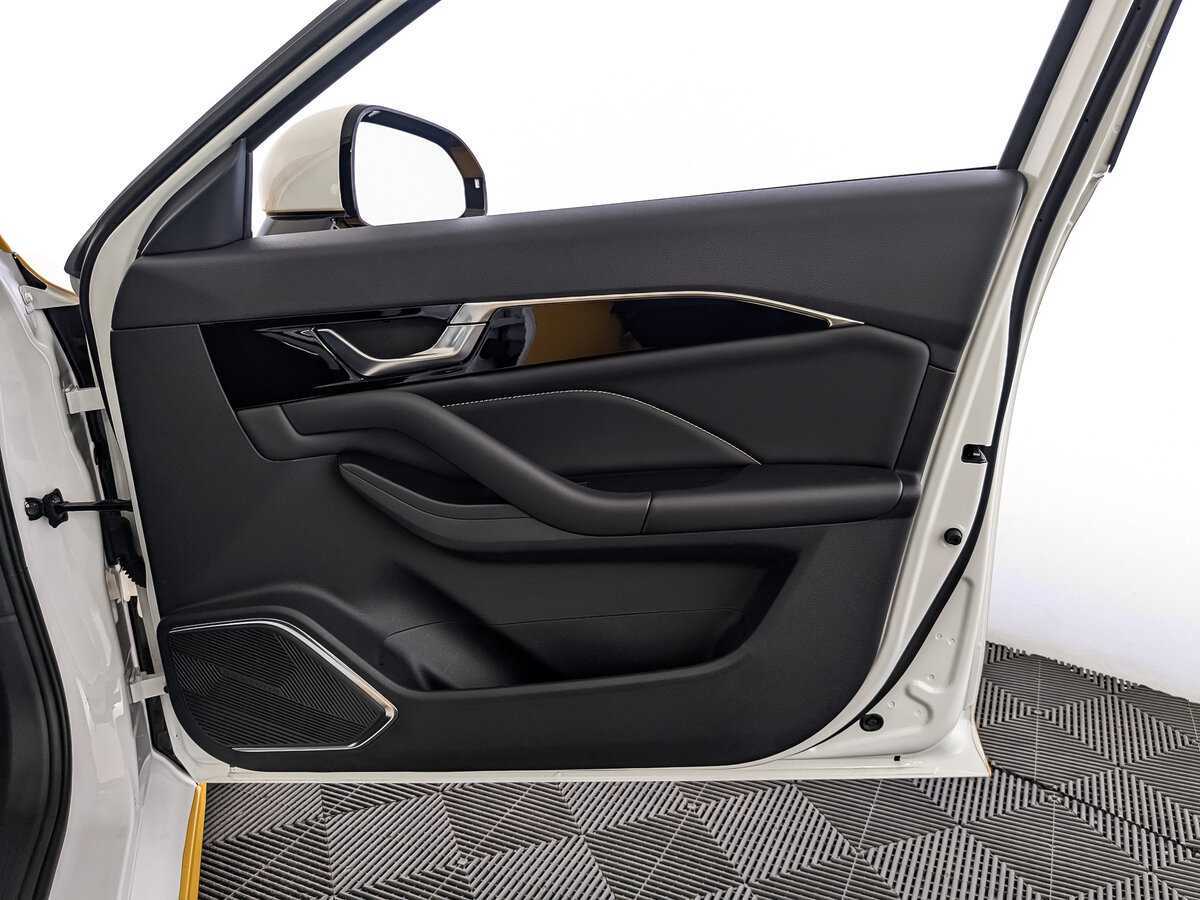 FAW Bestune B70, 2023 Фото №23