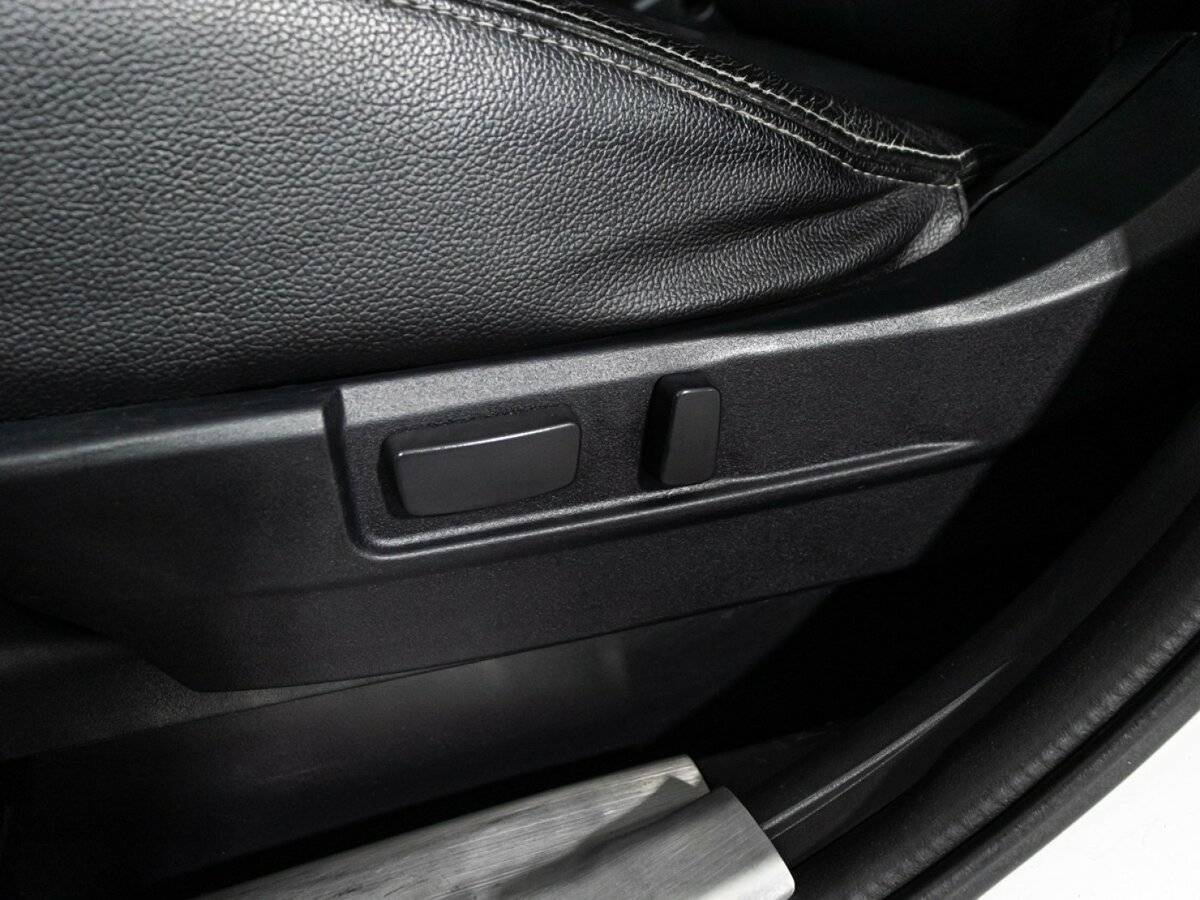 Mitsubishi Outlander III Рестайлинг, 2014 Фото №15