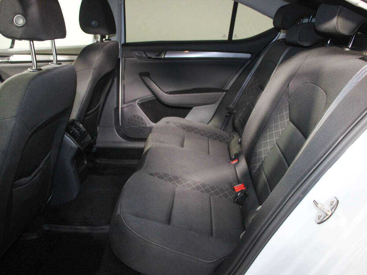 Skoda Superb, 2017 Фото №7