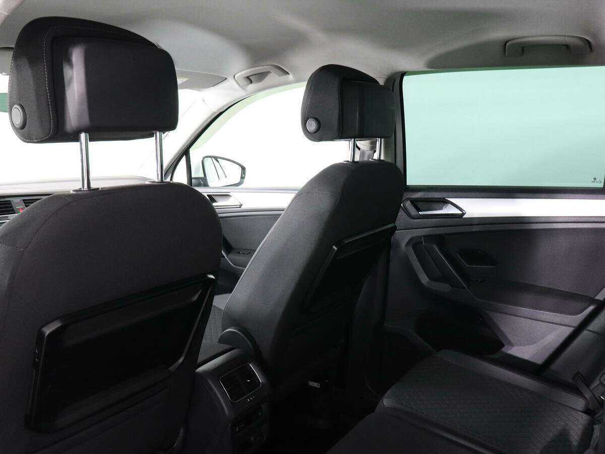 Volkswagen Tiguan, 2017 Фото №11