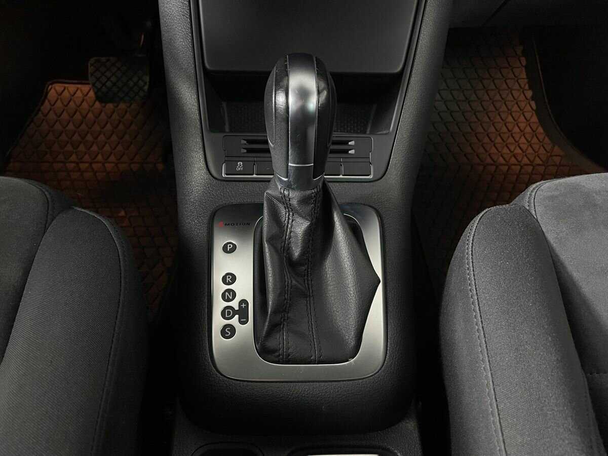 Volkswagen Tiguan, 2012 Фото №13
