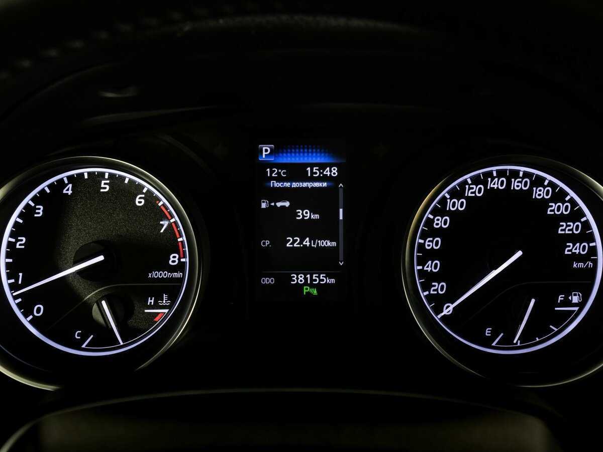 Toyota Camry, 2020 Фото №19