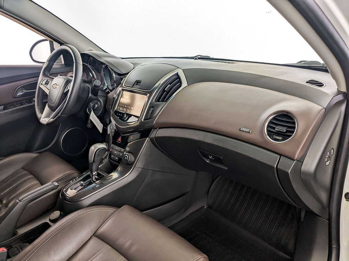 Chevrolet Cruze, 2014 Фото №9