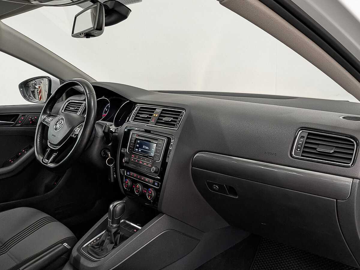 Volkswagen Jetta, 2016 Фото №13