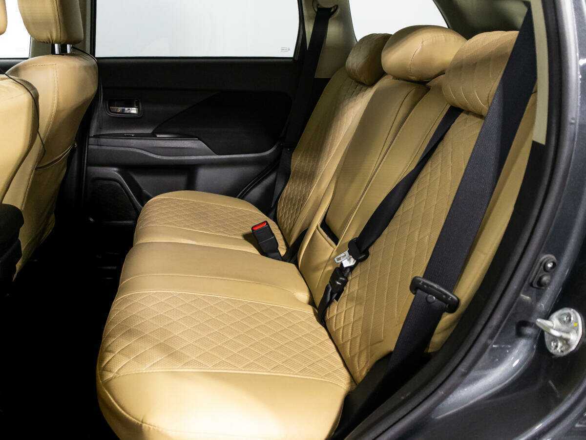 Mitsubishi Outlander, 2018 Фото №10