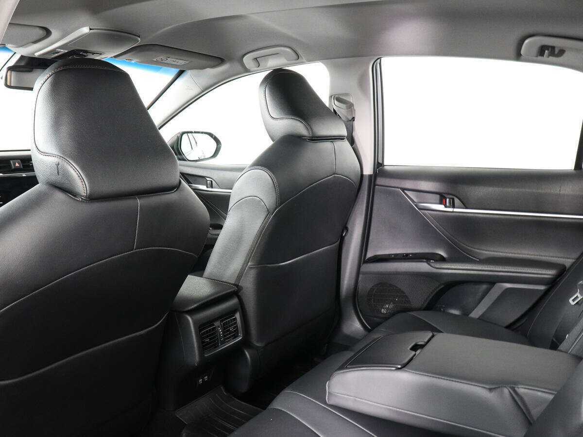 Toyota Camry, 2020 Фото №12