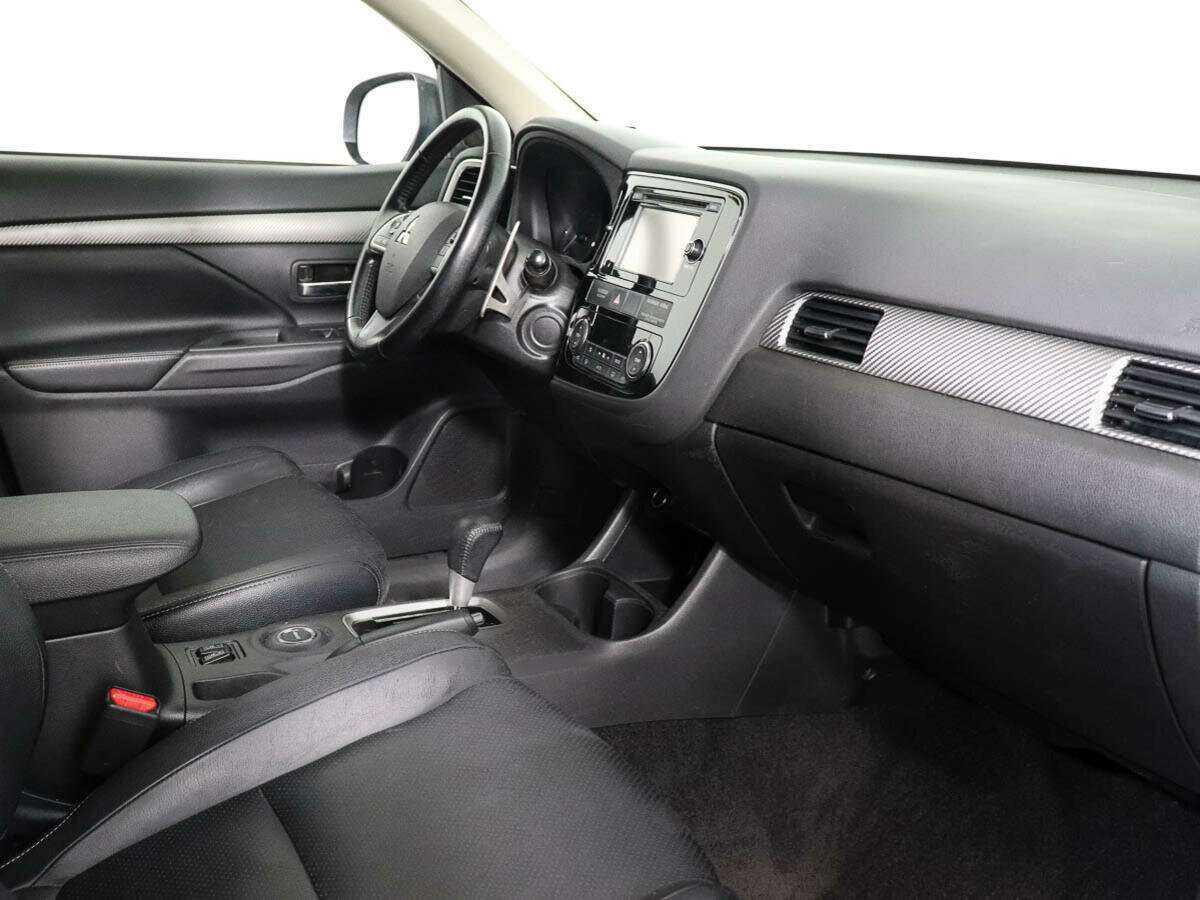 Mitsubishi Outlander, 2013 Фото №6