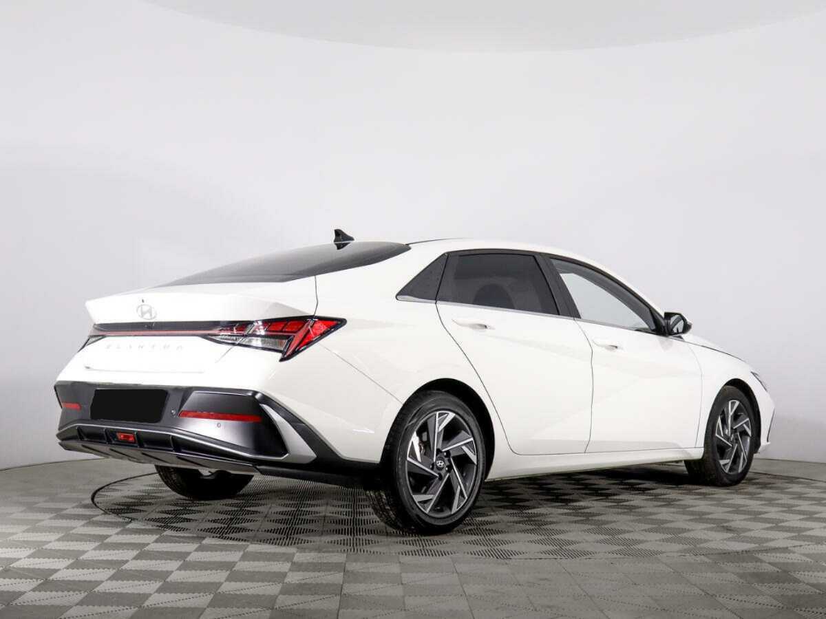 Hyundai Elantra, 2024 Фото №5