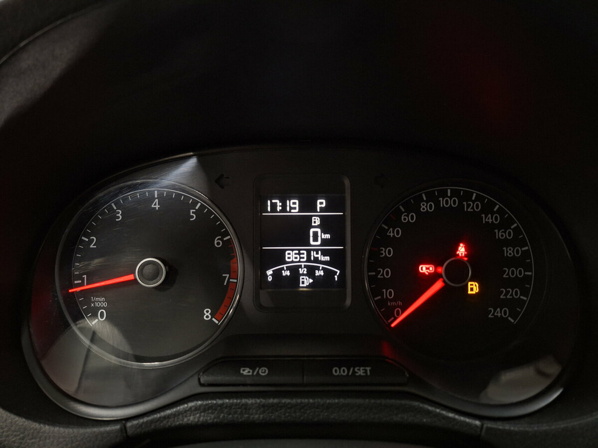 Volkswagen Polo V Рестайлинг, 2017 Фото №13