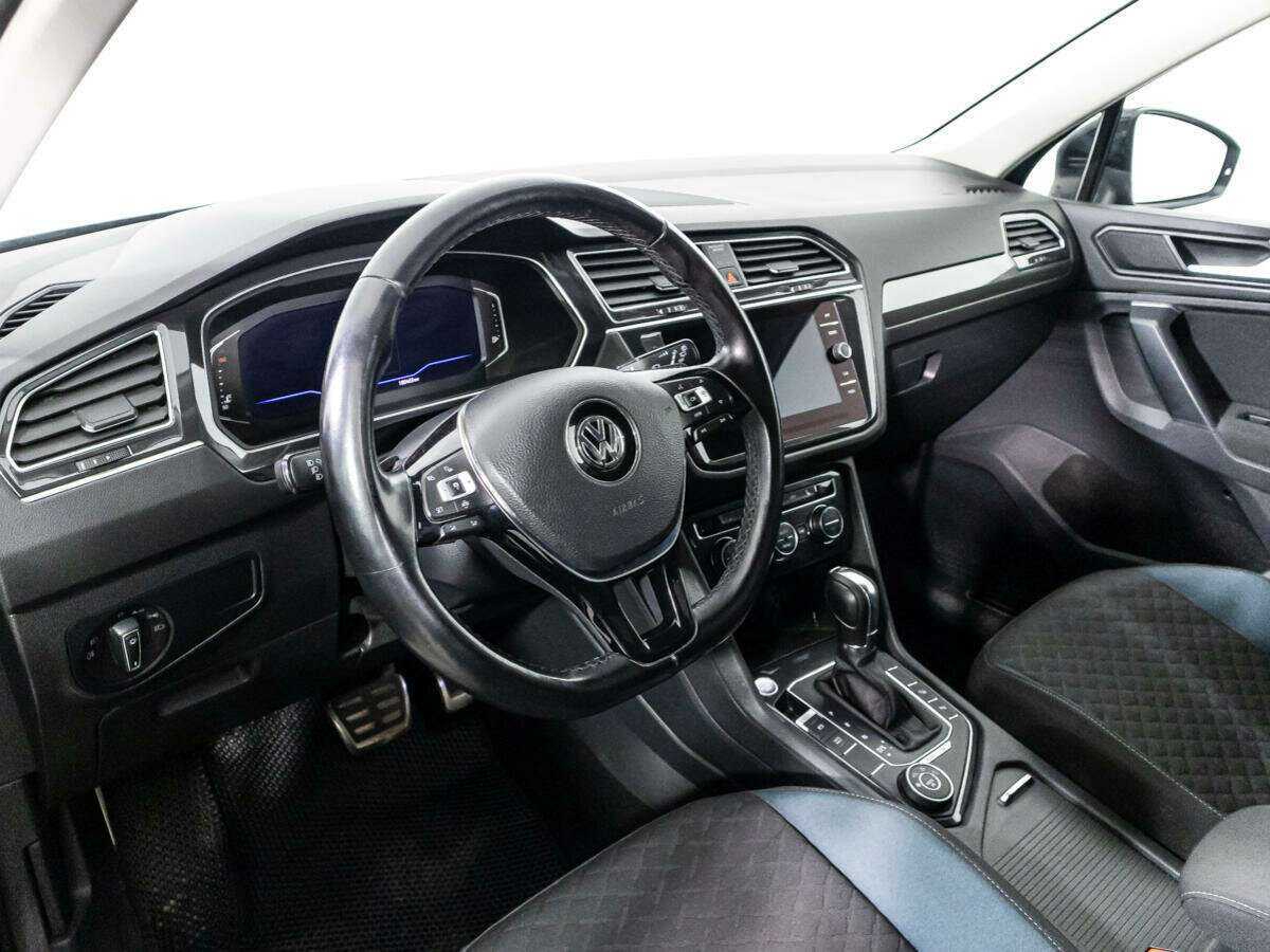 Volkswagen Tiguan, 2019 Фото №11