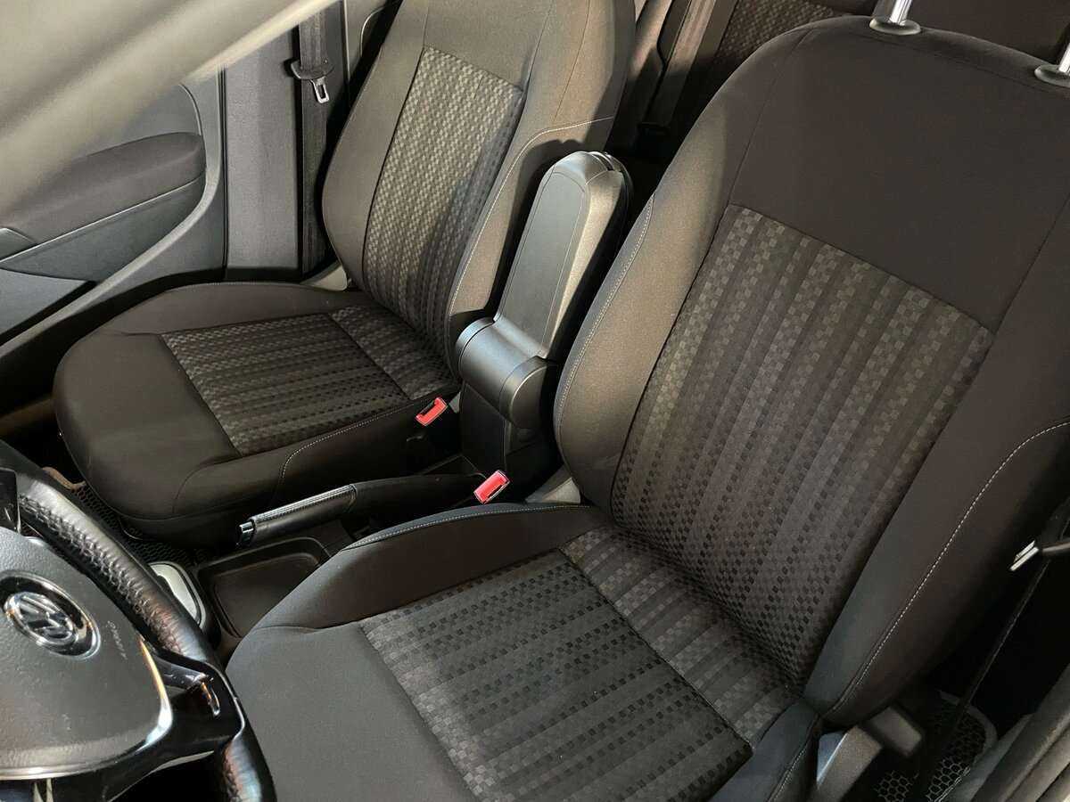 Volkswagen Polo, 2018 Фото №13