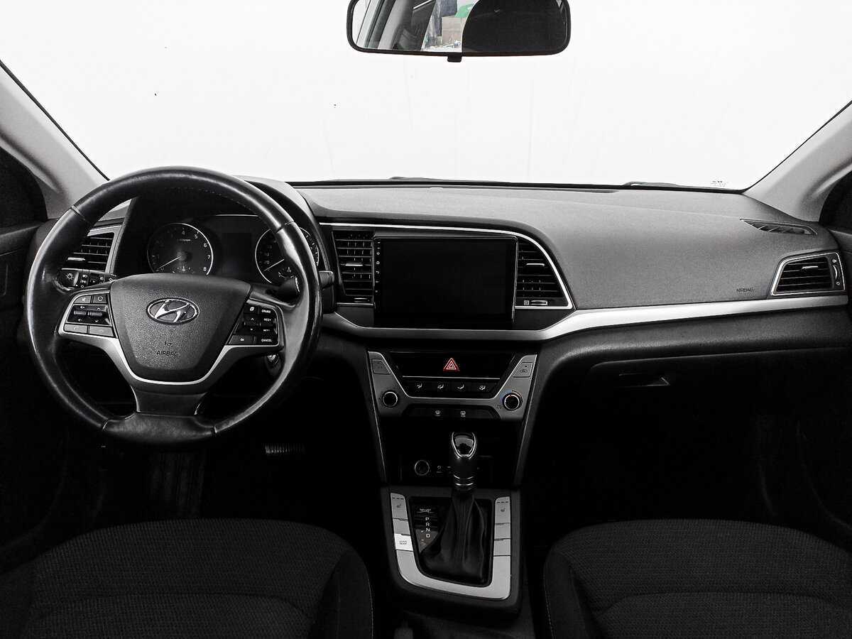 Hyundai Elantra, 2017 Фото №14
