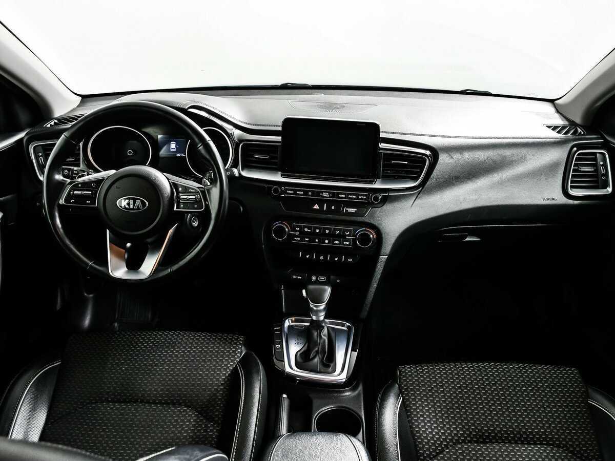 Kia Ceed, 2018 Фото №11