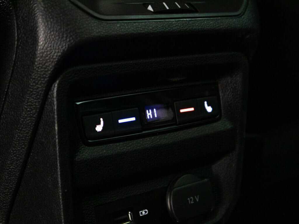 Volkswagen Tiguan, 2019 Фото №21