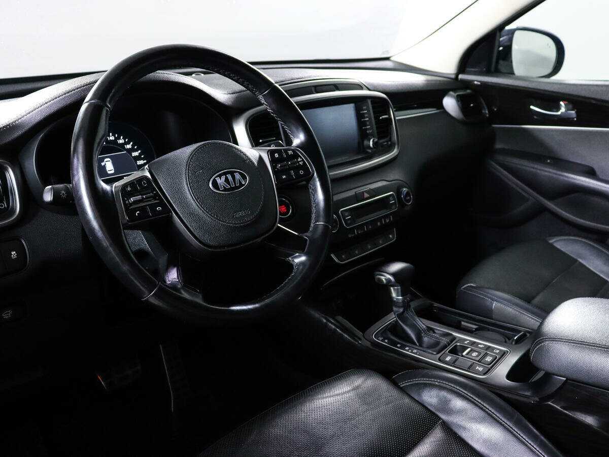 Kia Sorento, 2019 Фото №12