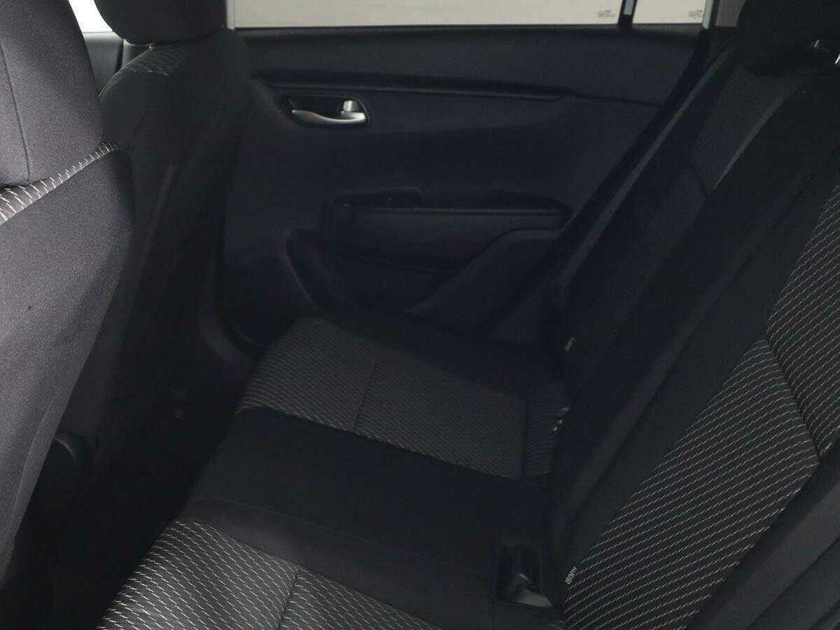 Kia Rio X-Line, 2019 Фото №9