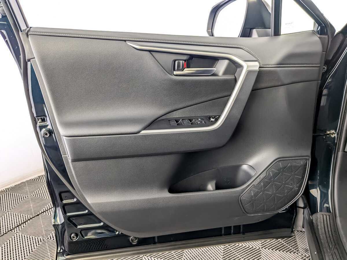 Toyota RAV4, 2020 Фото №4