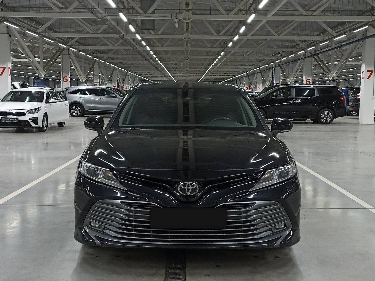 Toyota Camry, 2019 Фото №2