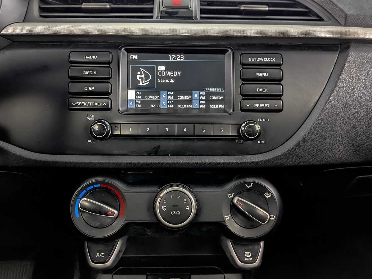 Kia Rio X-Line, 2020 Фото №14