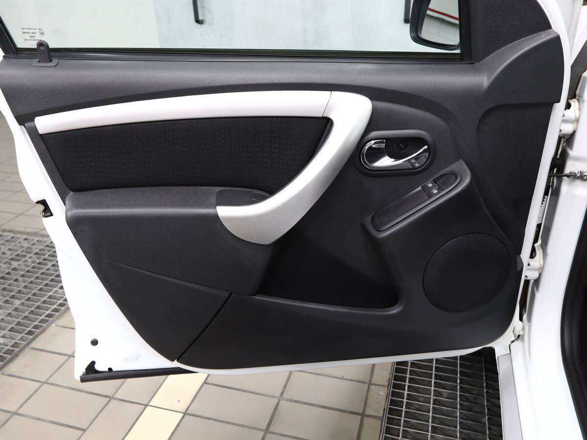 Nissan Terrano, 2016 Фото №13