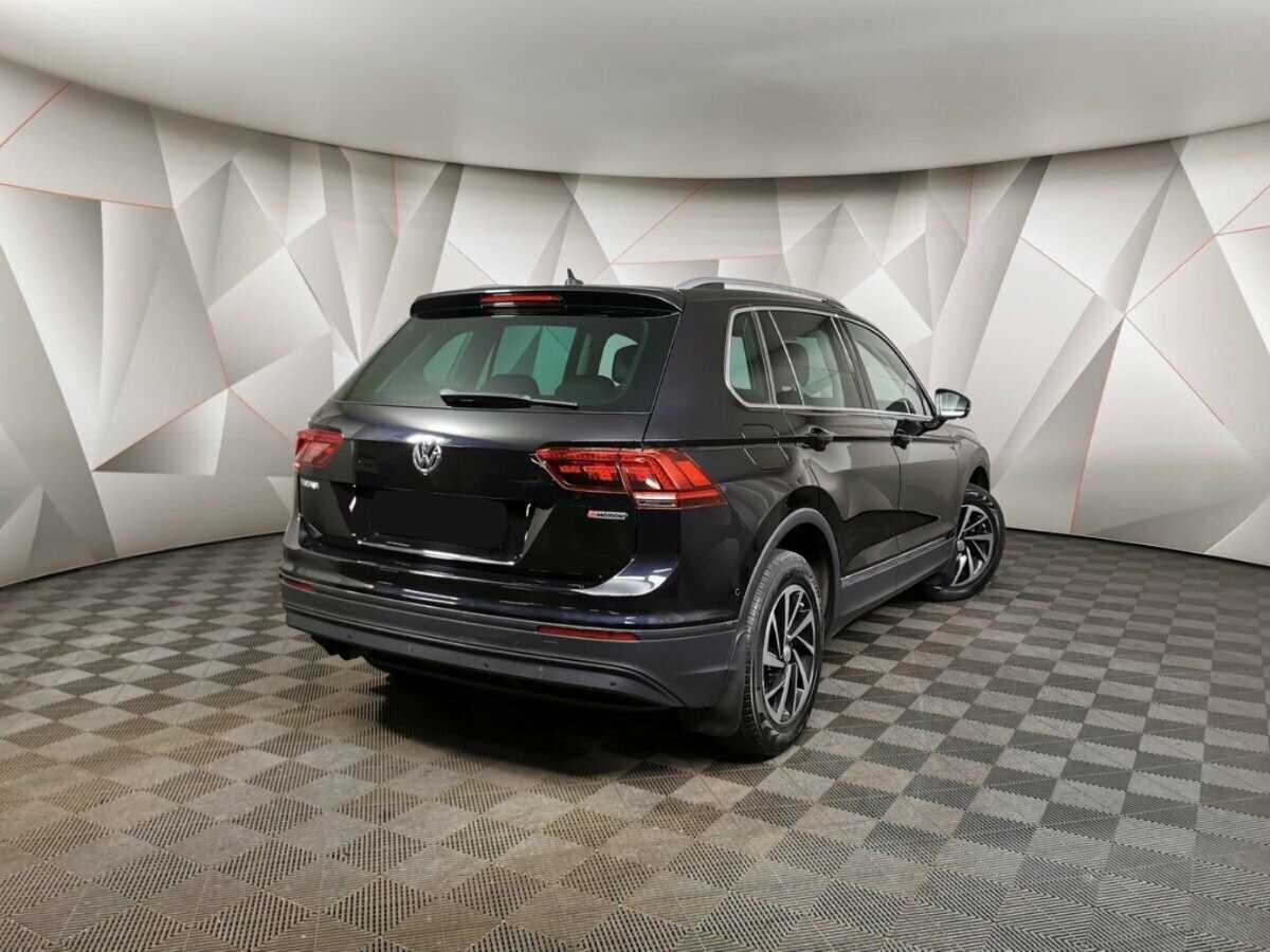Volkswagen Tiguan, 2018 Фото №2