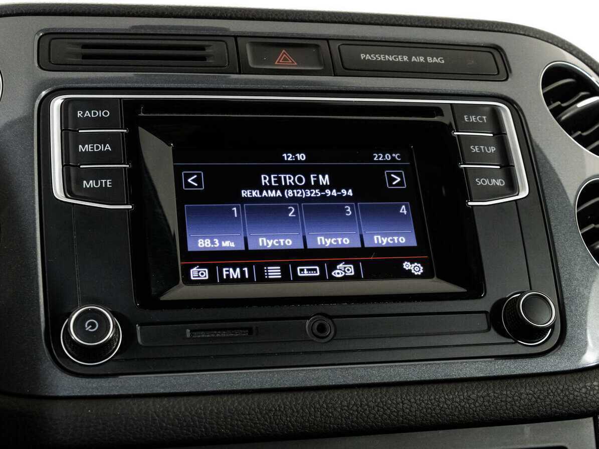 Volkswagen Tiguan, 2016 Фото №16