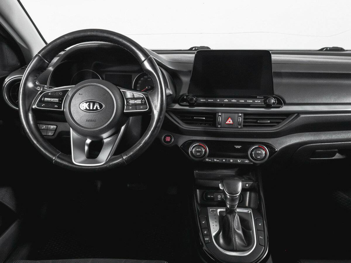 Kia Cerato, 2019 Фото №12