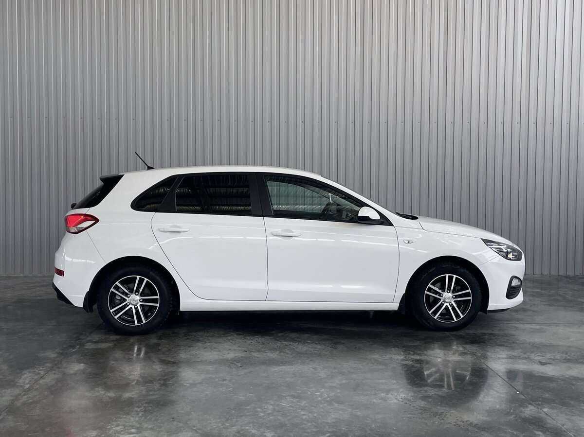 Hyundai i30, 2022 Фото №4