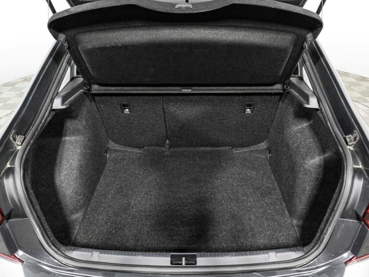 Volkswagen Polo, 2020 Фото №15