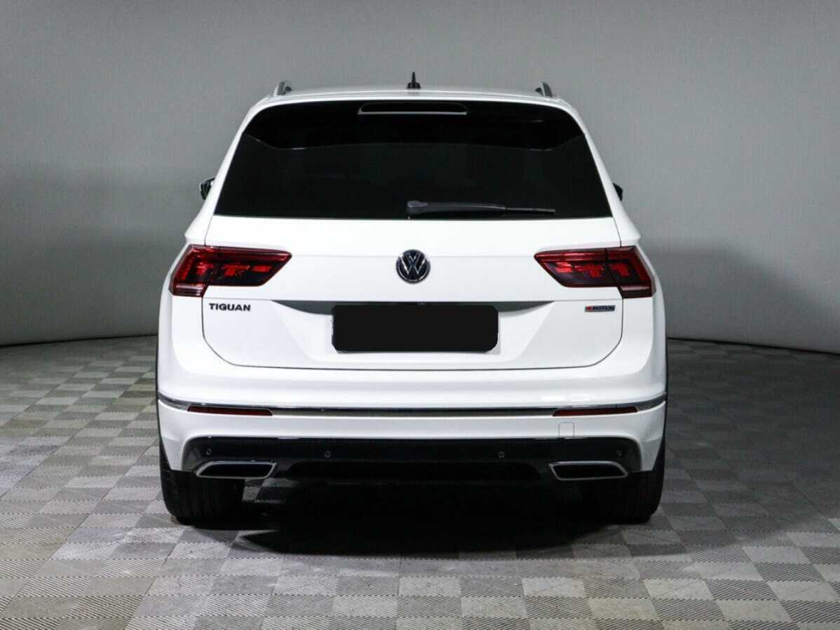 Volkswagen Tiguan, 2019 Фото №6