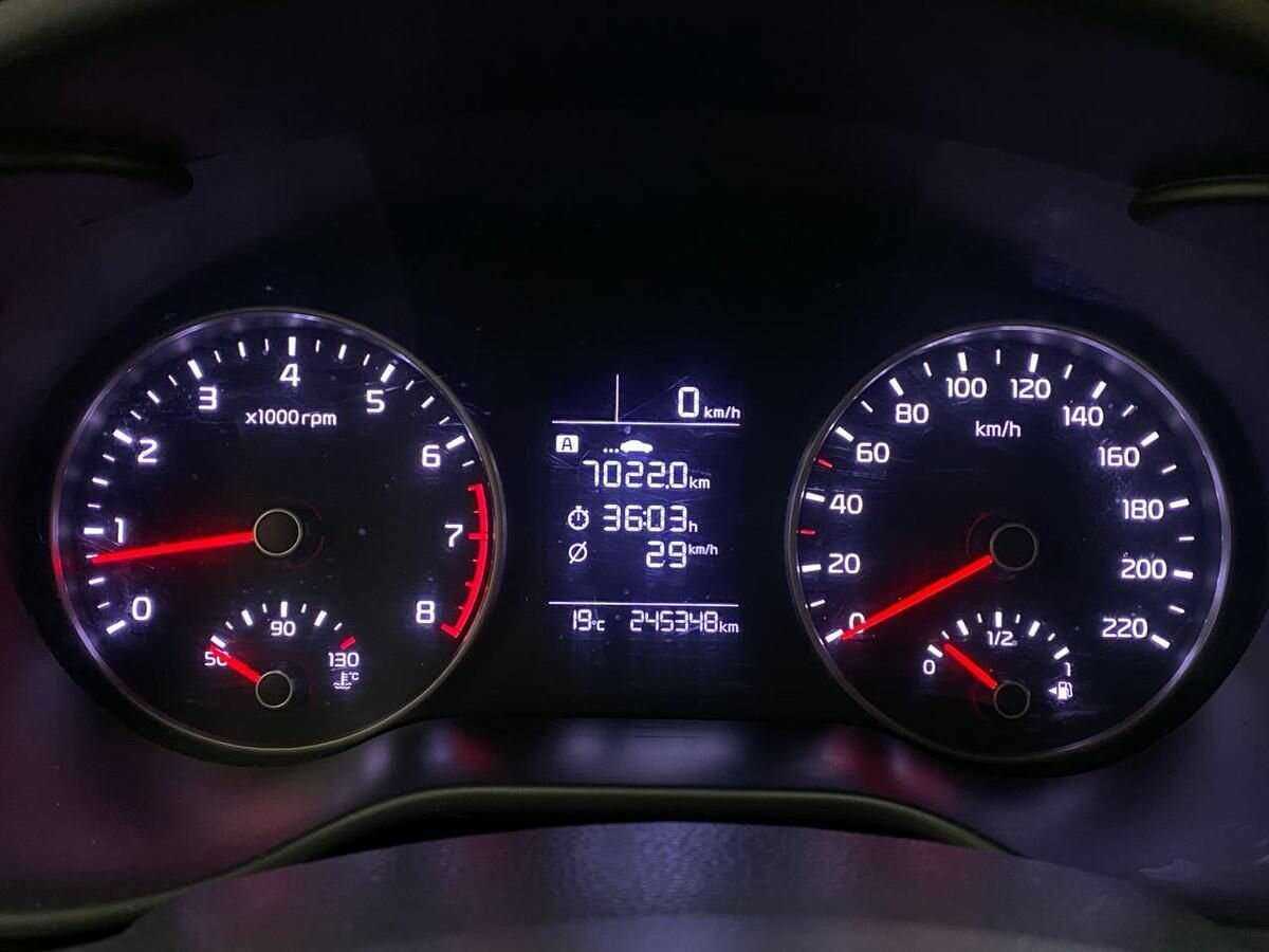 Kia Rio, 2017 Фото №13