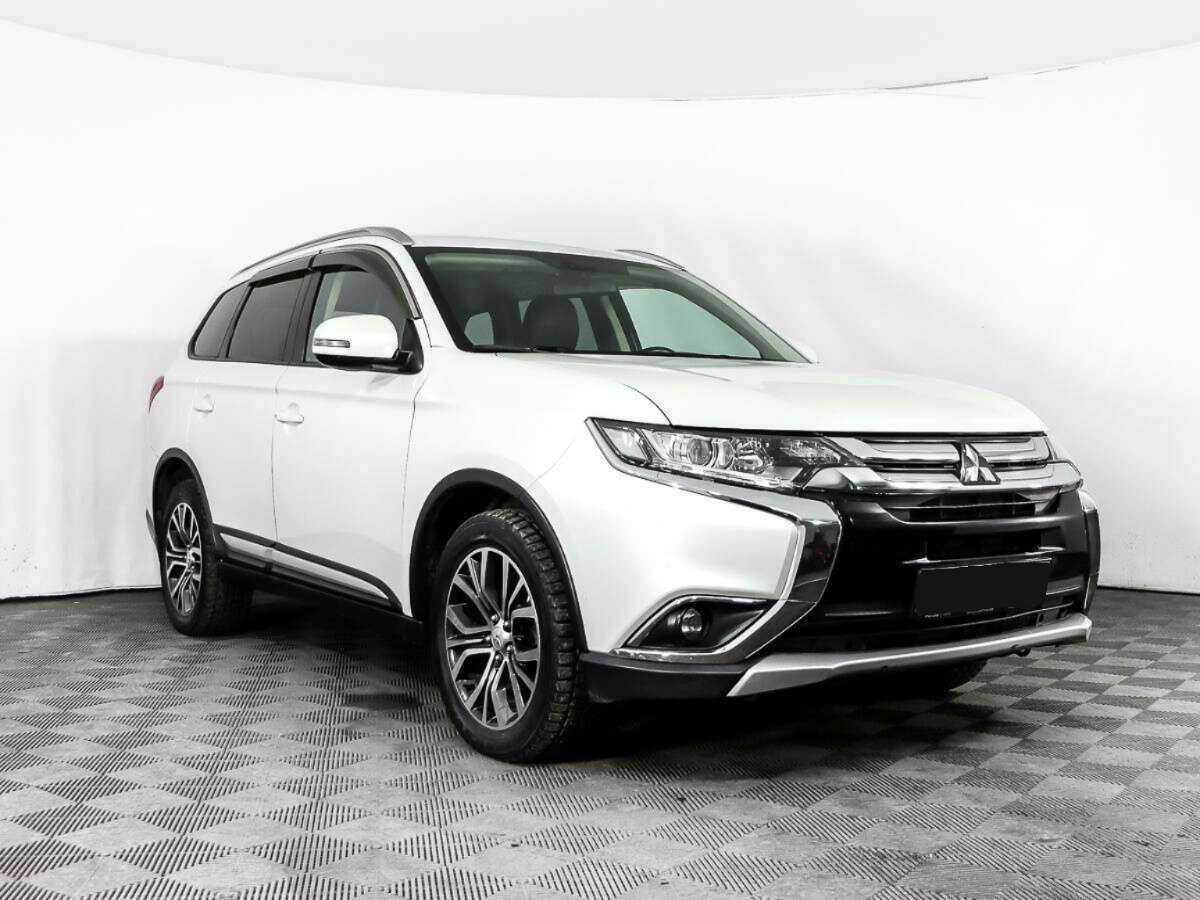 Mitsubishi Outlander, 2016 Фото №3