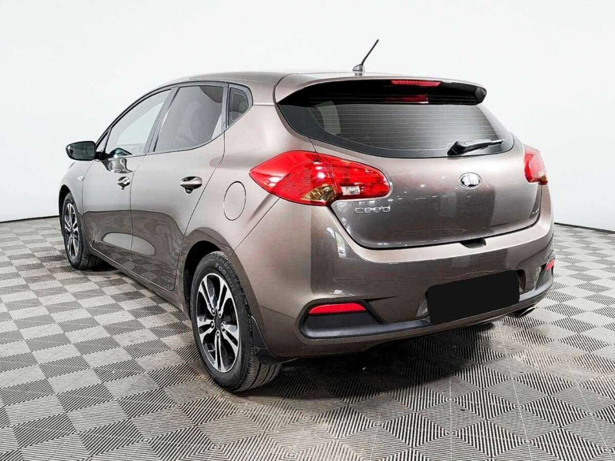 Kia Ceed, 2012 Фото №6