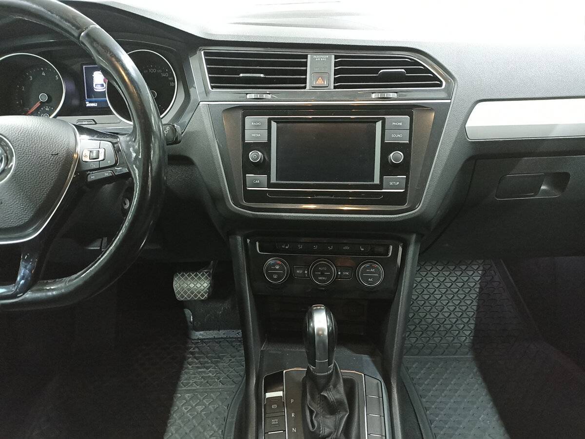 Volkswagen Tiguan, 2017 Фото №15