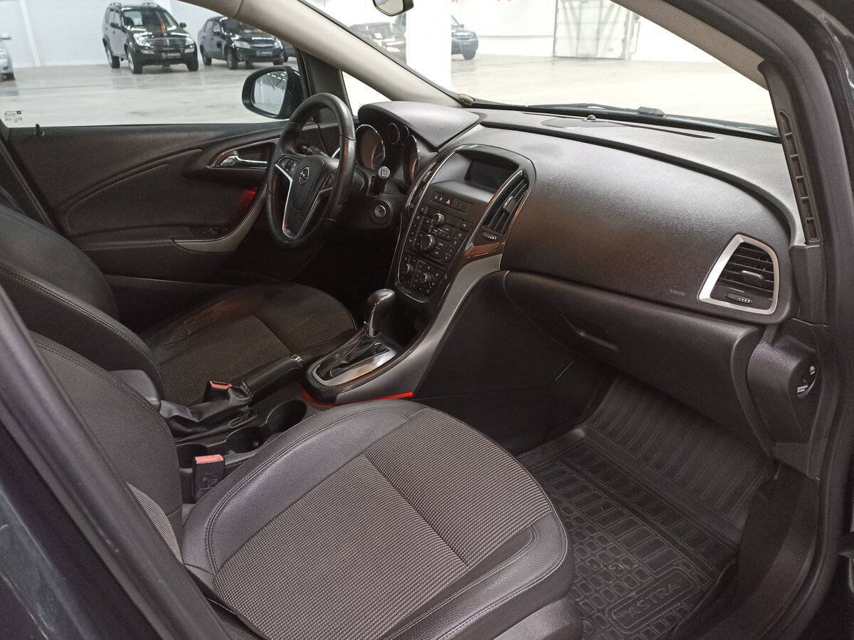 Opel Astra, 2012 Фото №11